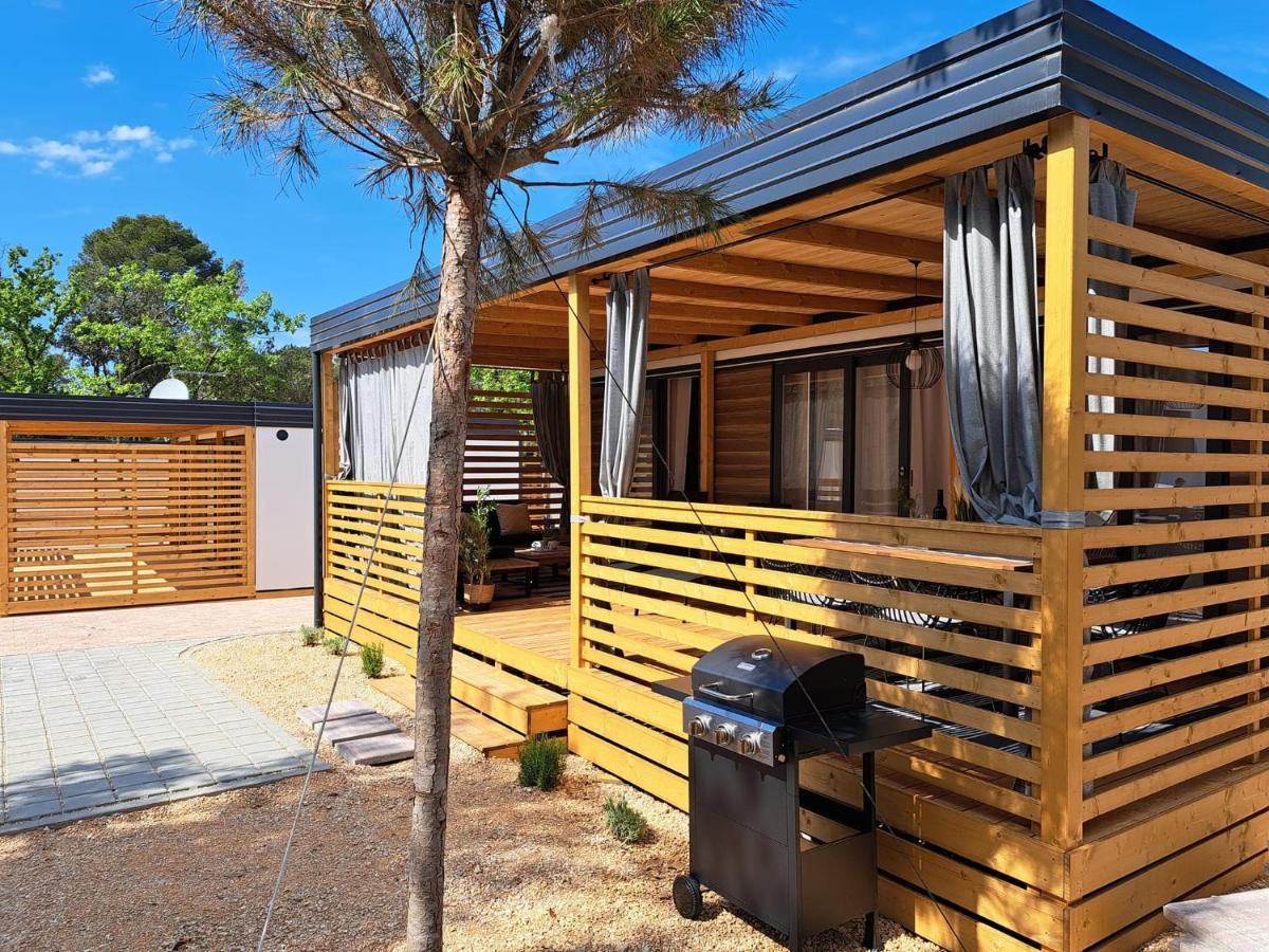 Mobile Home Sole Biograd Na Moru Exterior foto